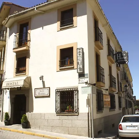 Hostal Alcántara-2